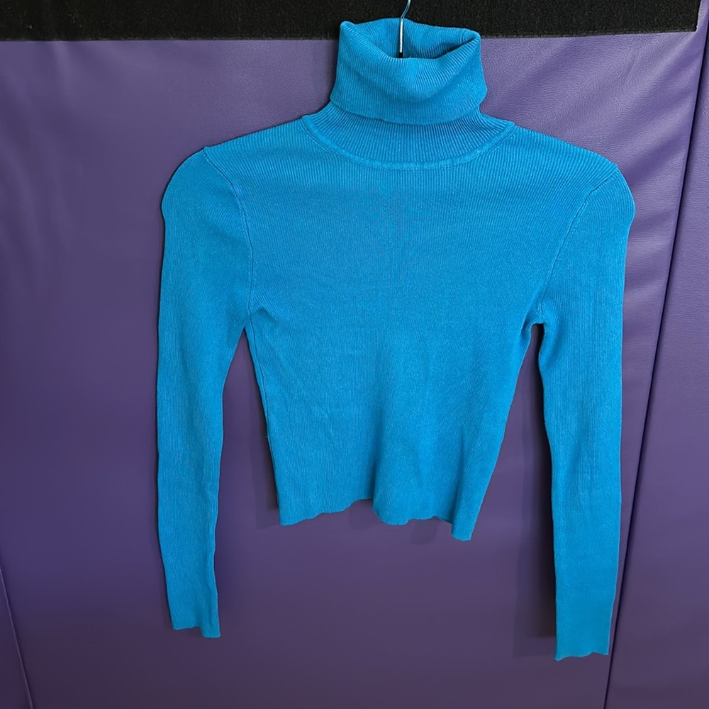 Zara high turtle neck ribbed long sleeve knit sweater Women’s S in bright blue